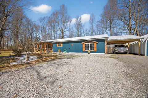 Tiny photo for 814 Rodgers Road, Crossville, TN 38572 (MLS # 1529054)