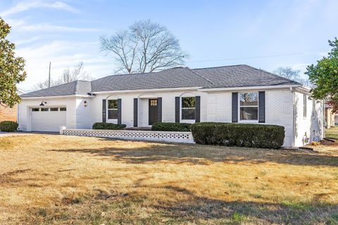 Photo of 7316 Midfield Drive, Chattanooga, TN 37421 (MLS # 1525221)
