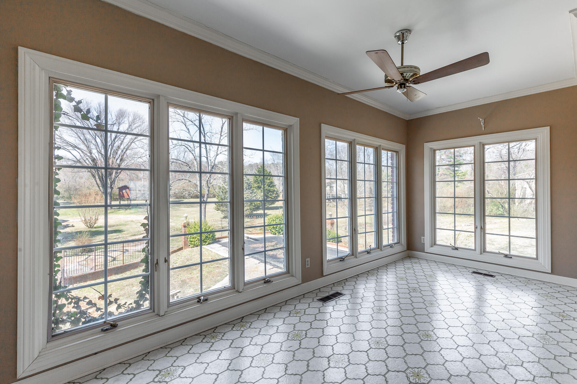 2500 E Brow Road, Signal Mountain, Tennessee image 27