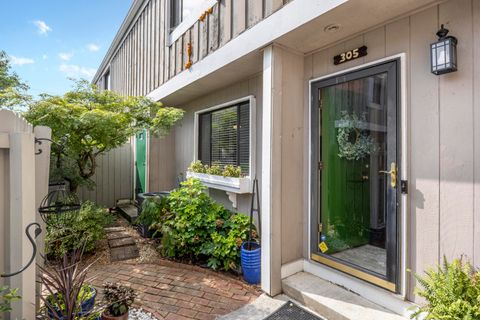 Photo of 800 Reads Lake Road, Chattanooga, TN 37415 (MLS # 1519961)