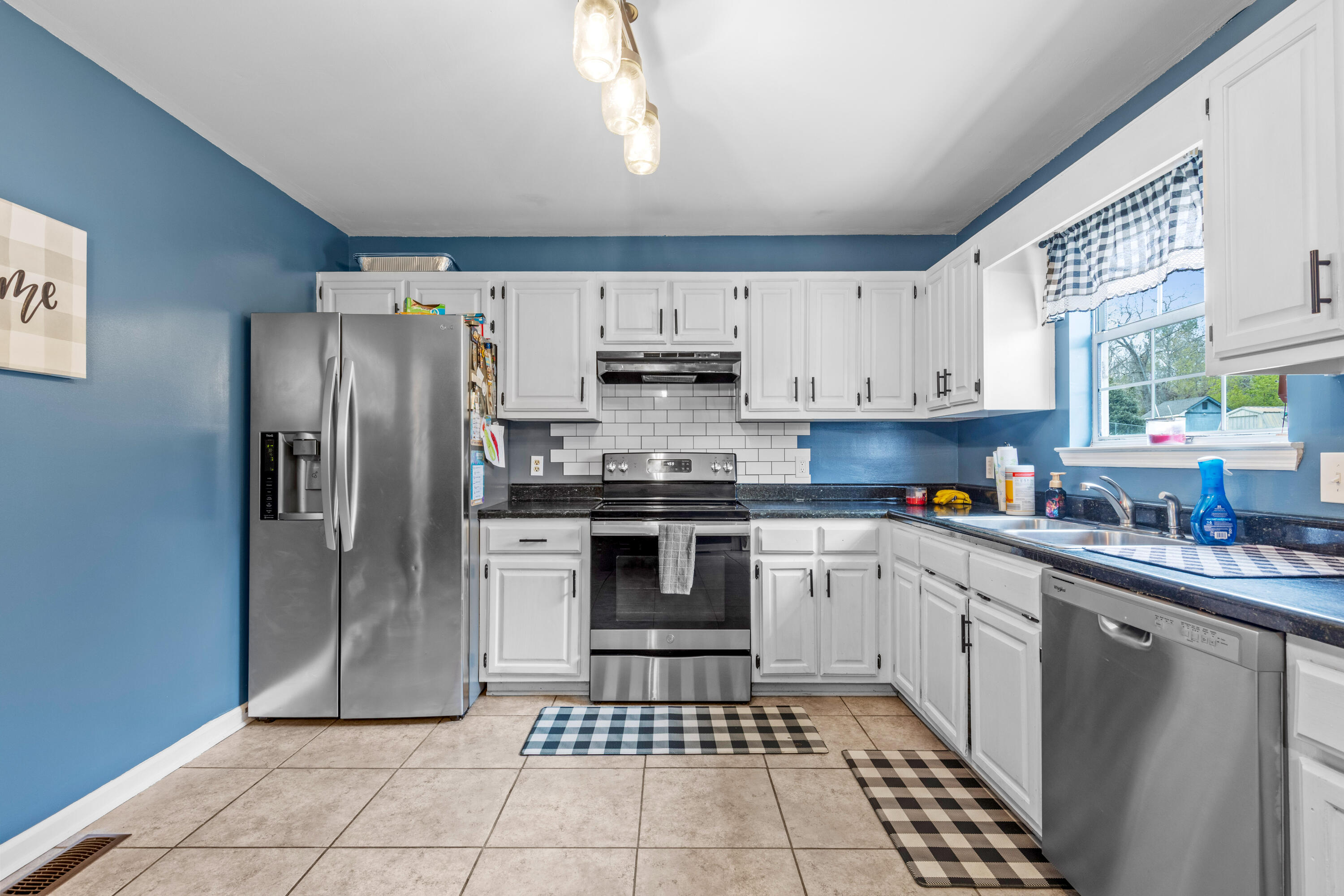 7629 Walnut Hills Drive