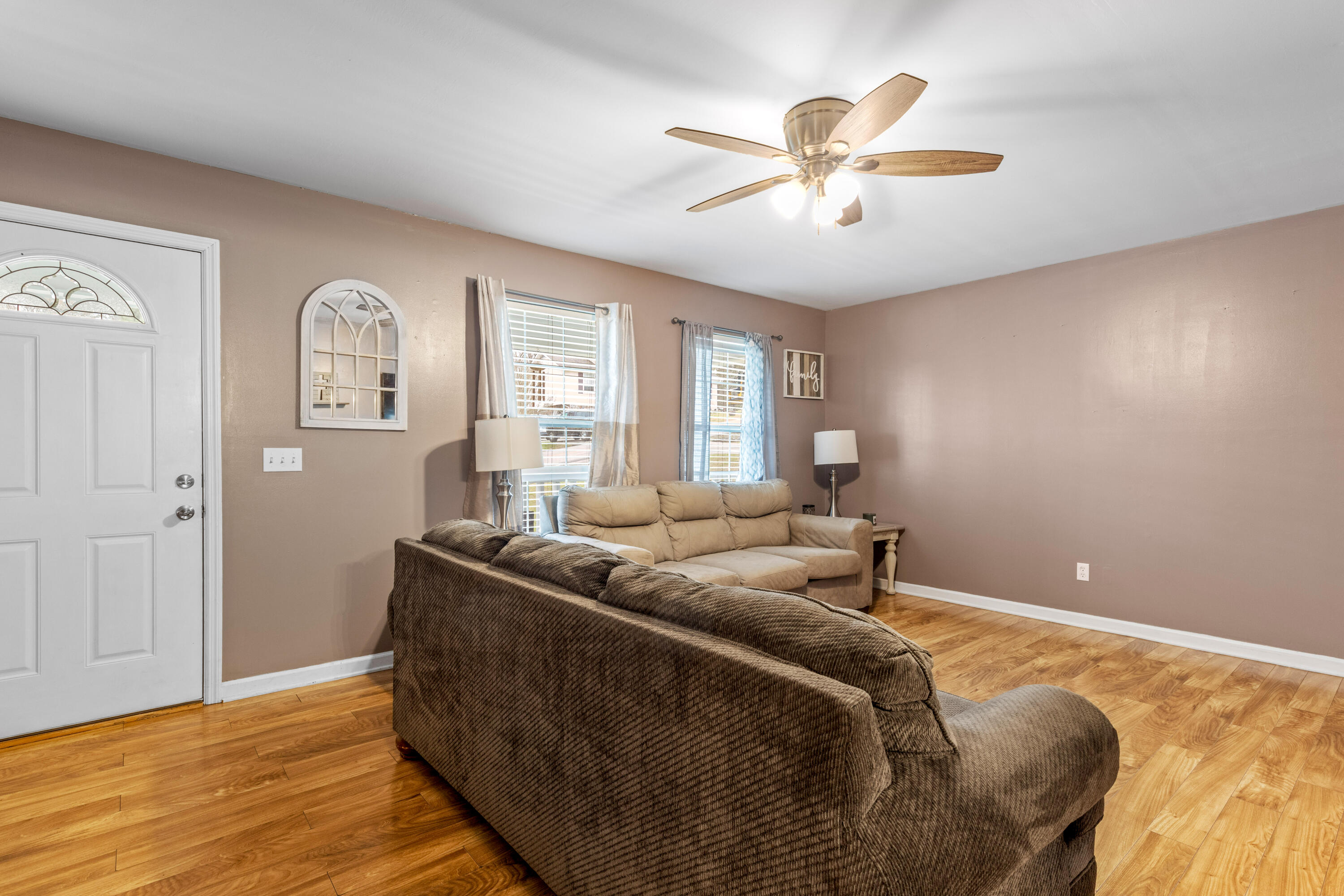 7629 Walnut Hills Drive