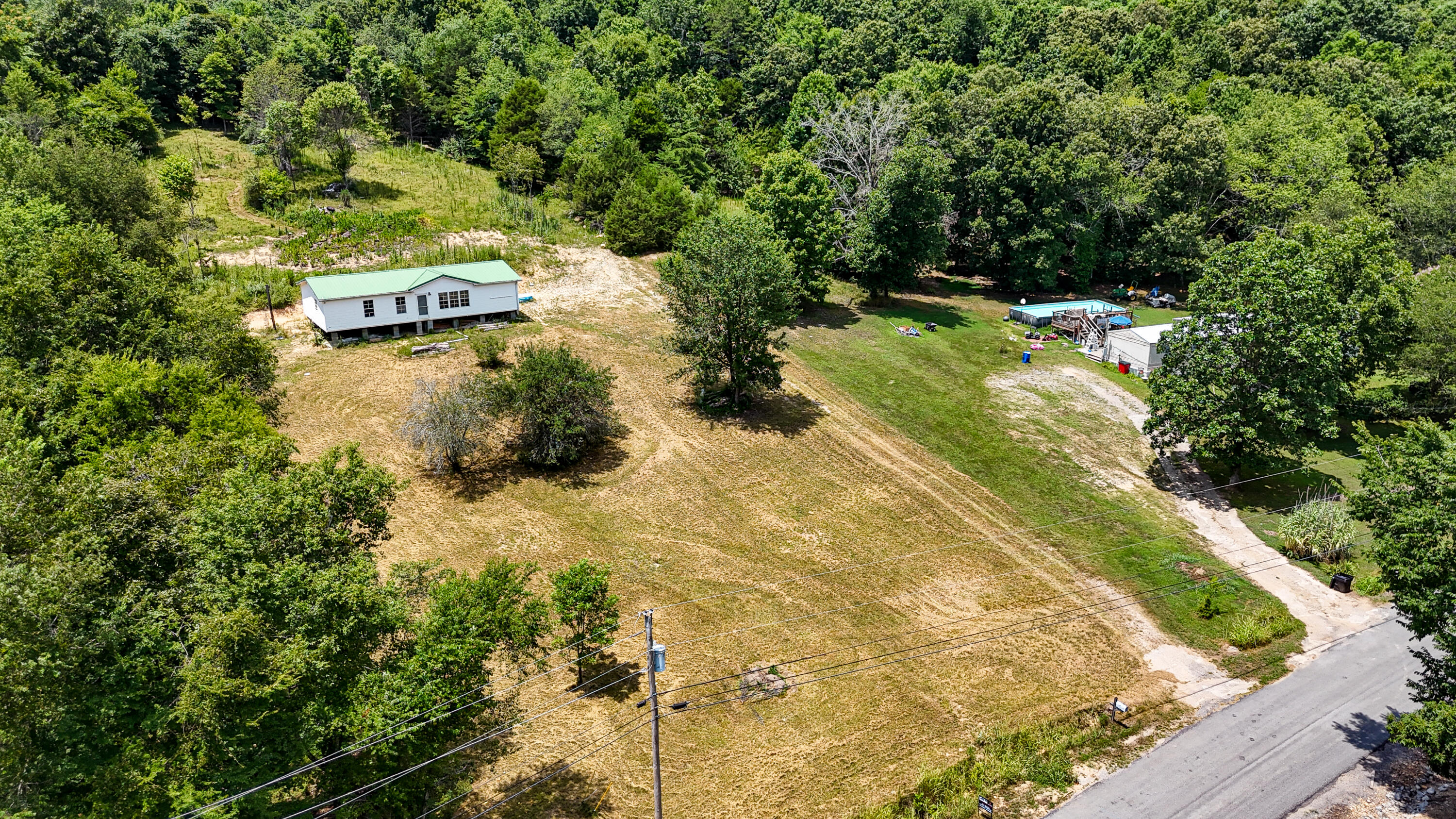 573 Rabbit Ranch Lane, Decatur, Tennessee image 15