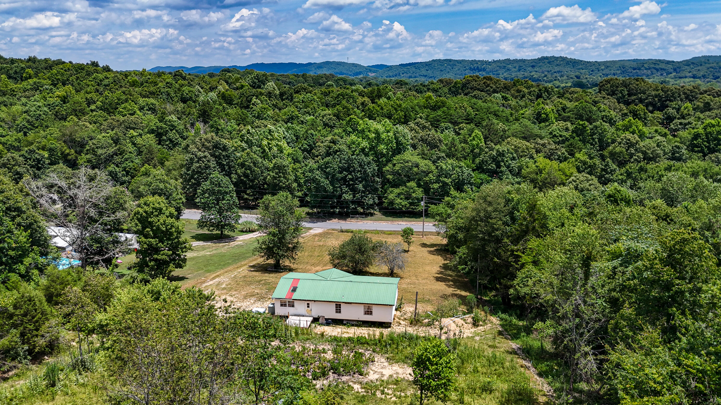 573 Rabbit Ranch Lane, Decatur, Tennessee image 18