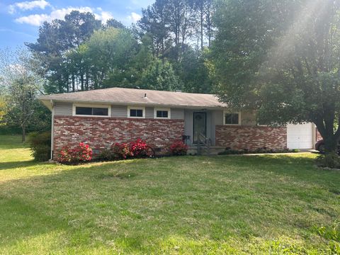 Photo of 6618 Gary Lane, Chattanooga, TN 37421 (MLS # 1529818)