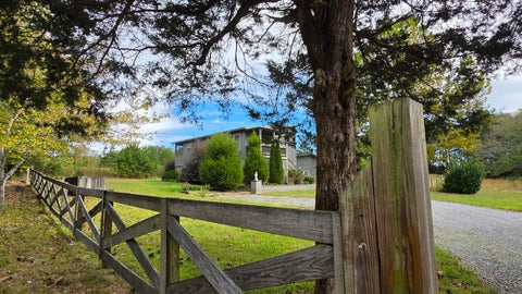 Photo of 6111 Mitchell Road NE, Fort Payne, AL 35967 (MLS # 1545114)