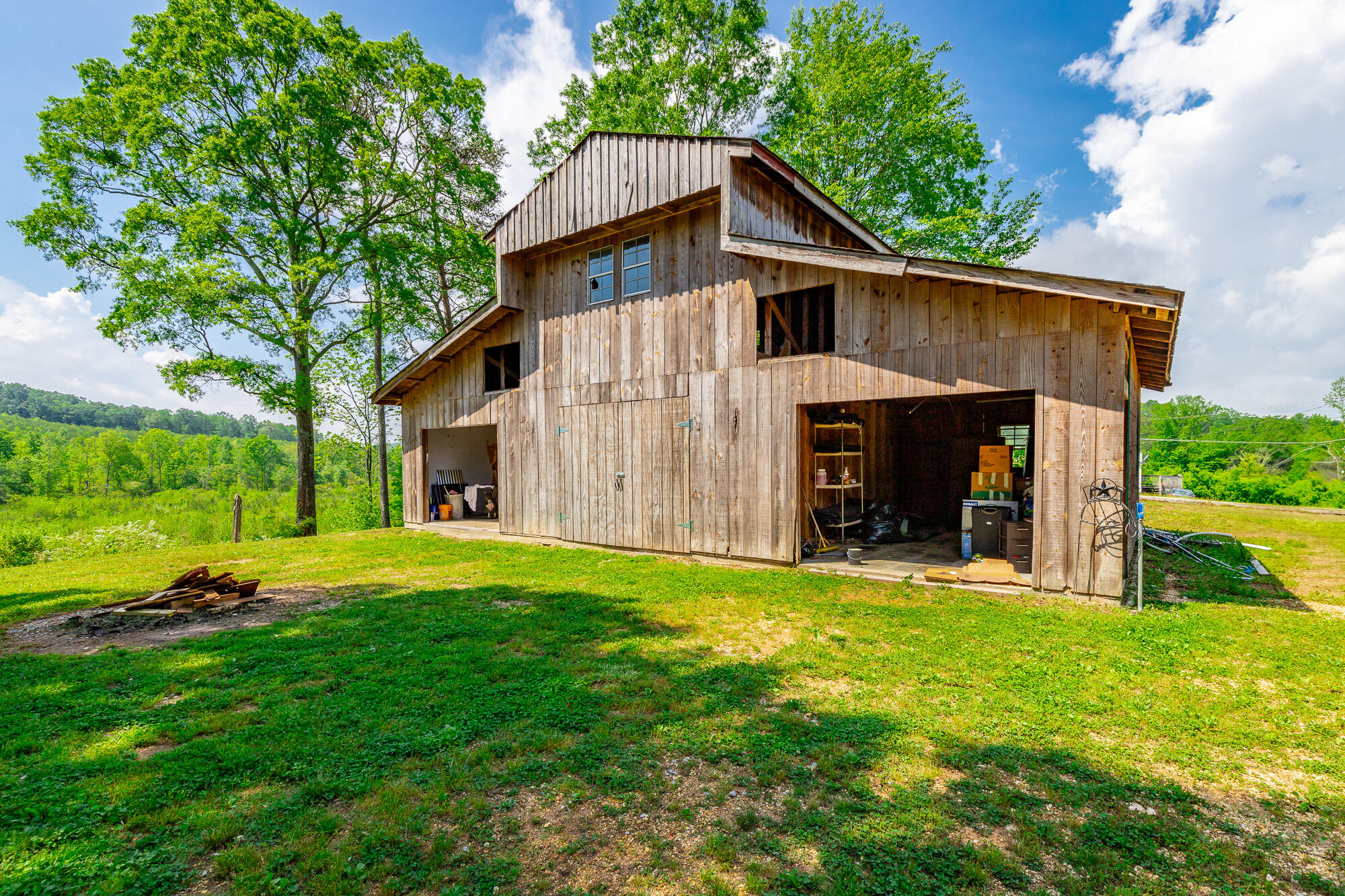 1814 E Highway 136