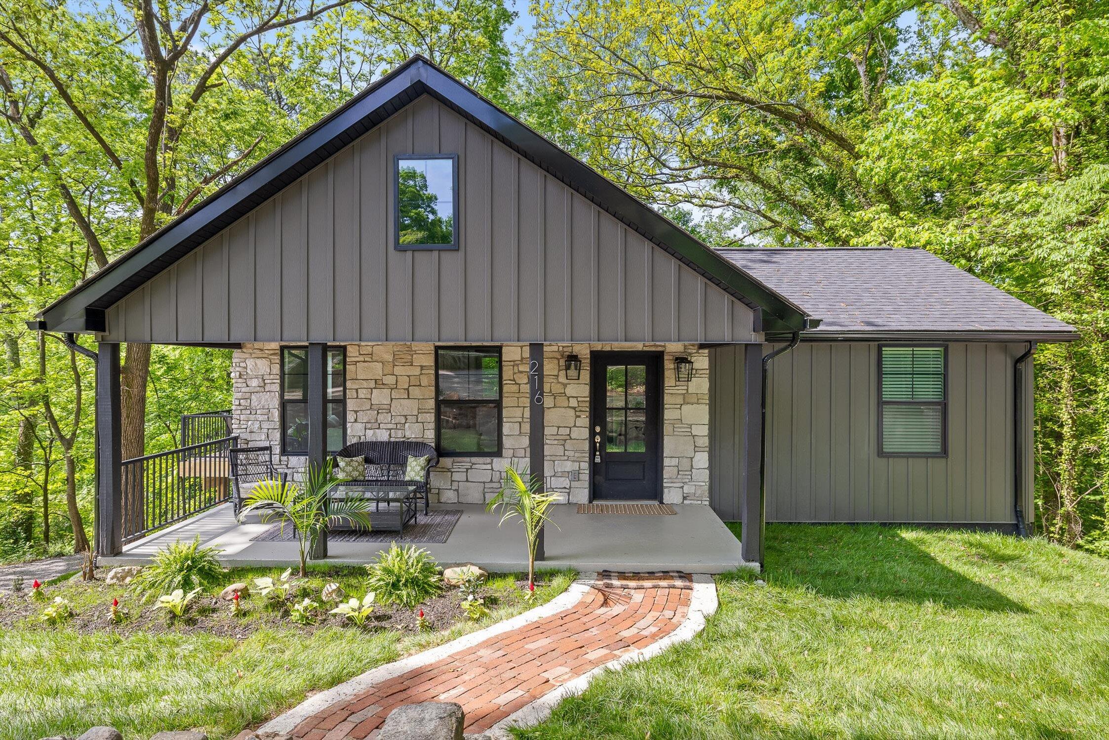 Chattanooga, Tennessee 37415, United States, 4 Bedrooms Bedrooms, ,3 BathroomsBathrooms,Residential,Active,119491