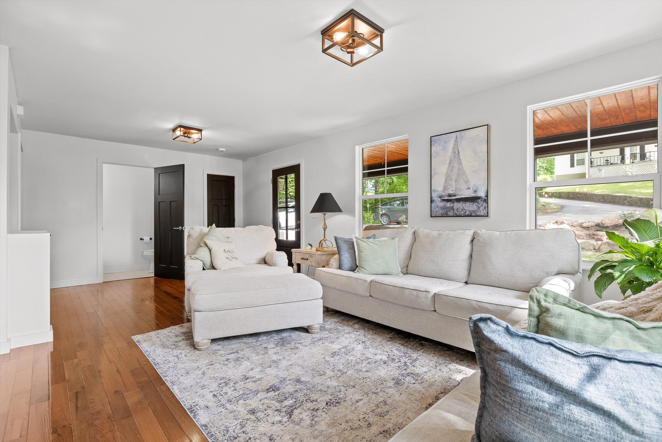 Chattanooga, Tennessee 37415, United States, 4 Bedrooms Bedrooms, ,3 BathroomsBathrooms,Residential,Active,119491