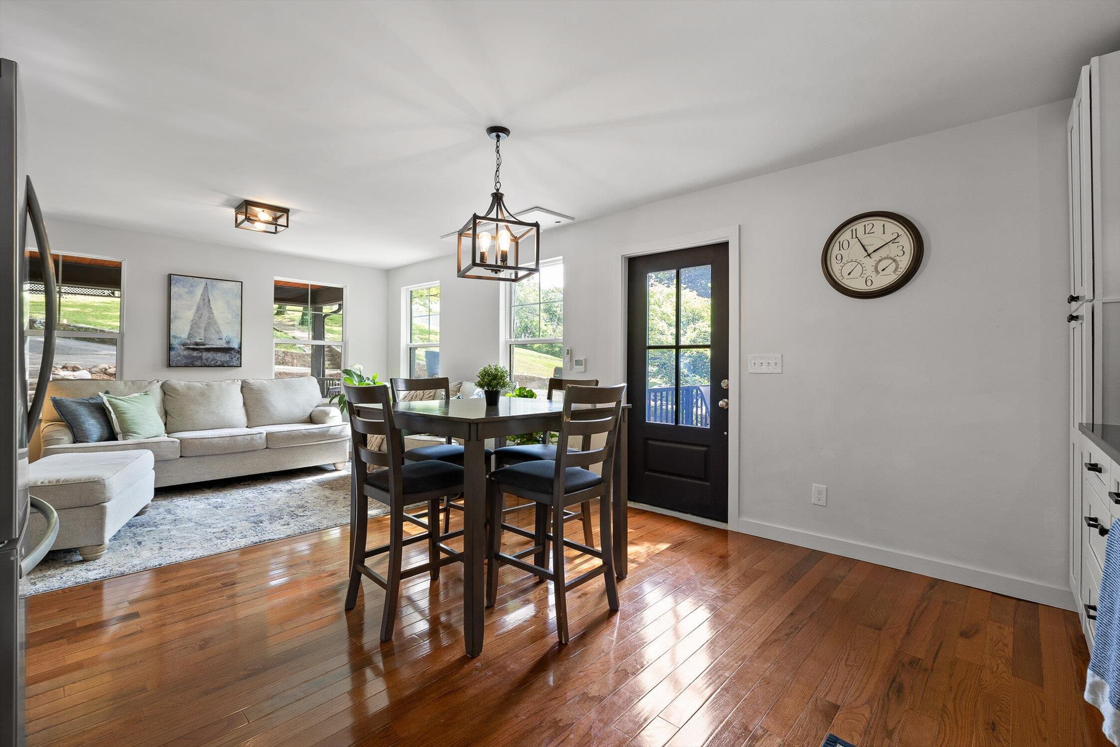 Chattanooga, Tennessee 37415, United States, 4 Bedrooms Bedrooms, ,3 BathroomsBathrooms,Residential,Active,119491