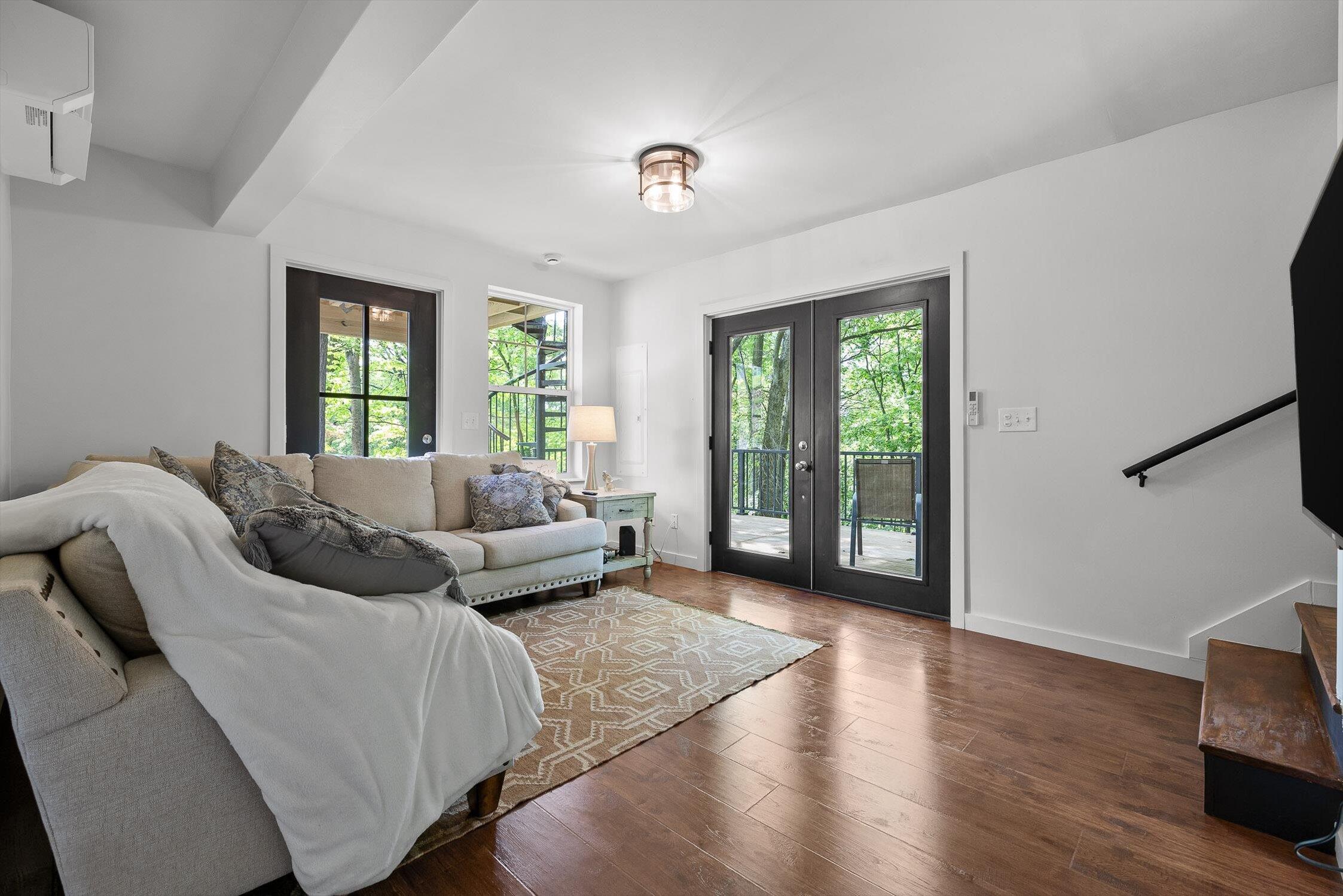 Chattanooga, Tennessee 37415, United States, 4 Bedrooms Bedrooms, ,3 BathroomsBathrooms,Residential,Active,119491