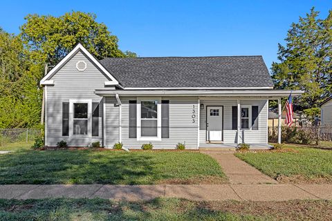 Photo of 1303 S Lyerly Street, Chattanooga, TN 37404 (MLS # 1518780)