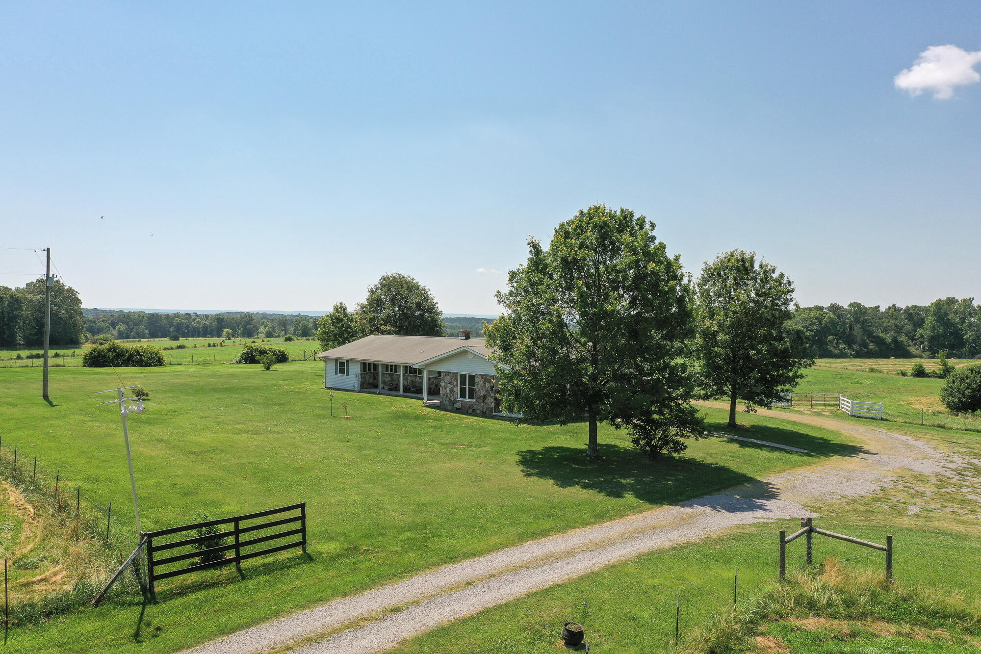 Bryant, Alabama 35958, United States, 4 Bedrooms Bedrooms, ,3 BathroomsBathrooms,Residential,Active,16739