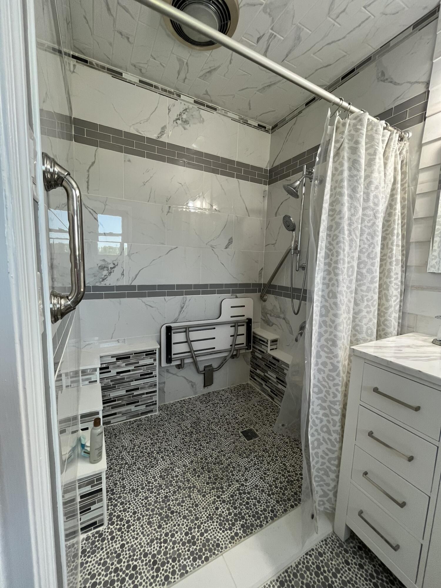 Bryant, Alabama 35958, United States, 4 Bedrooms Bedrooms, ,3 BathroomsBathrooms,Residential,Active,16739