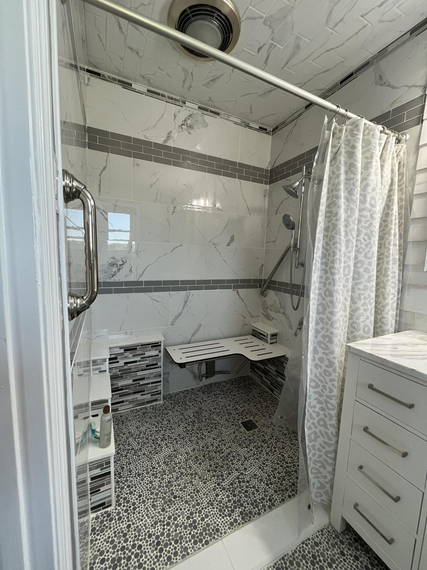 Bryant, Alabama 35958, United States, 4 Bedrooms Bedrooms, ,3 BathroomsBathrooms,Residential,Active,16739