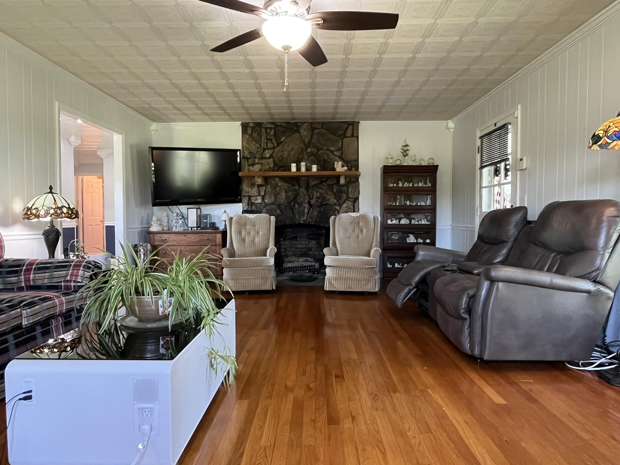 Bryant, Alabama 35958, United States, 4 Bedrooms Bedrooms, ,3 BathroomsBathrooms,Residential,Active,16739