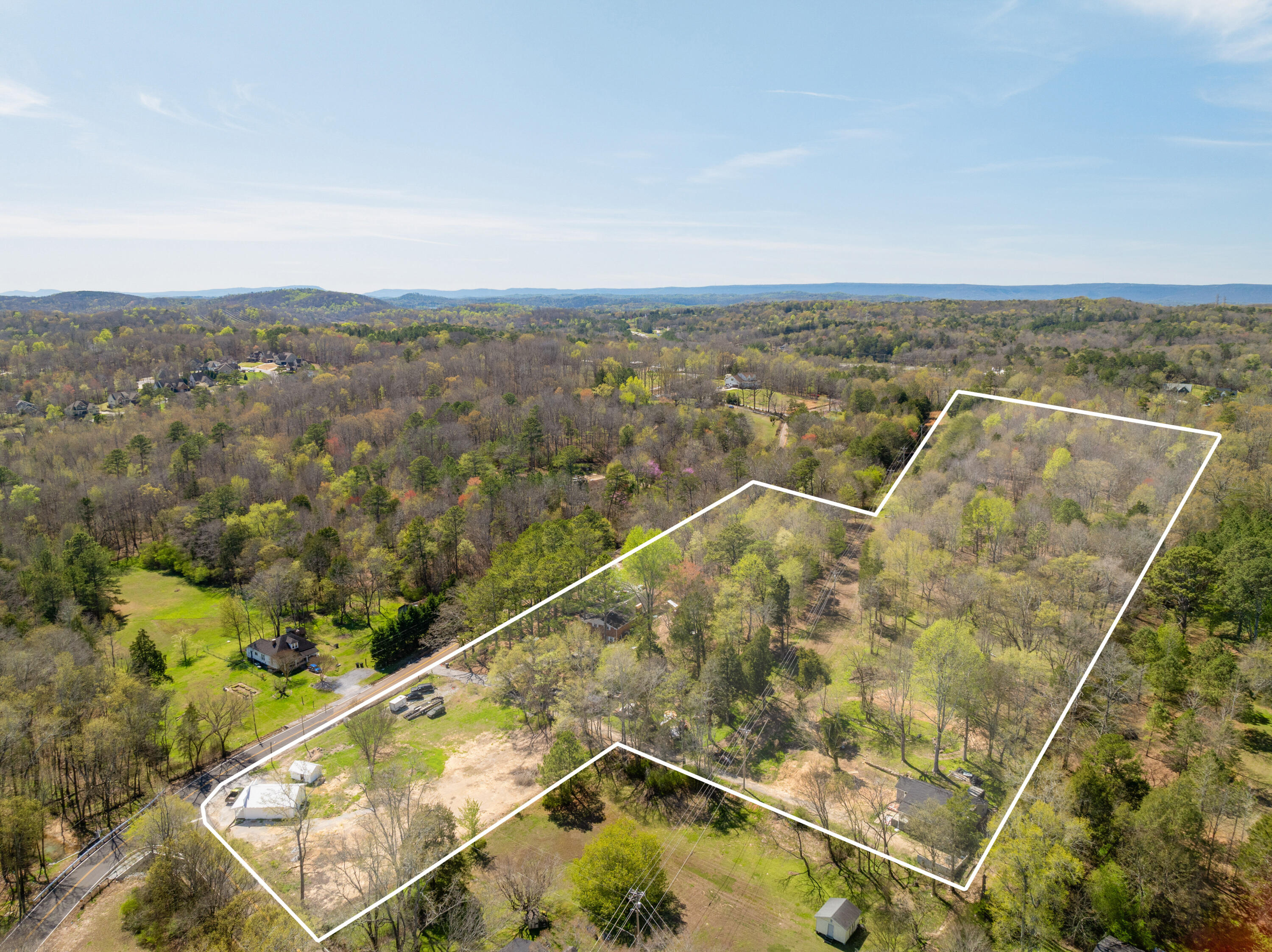 7433 Greenwood Road, Harrison, Tennessee image 1