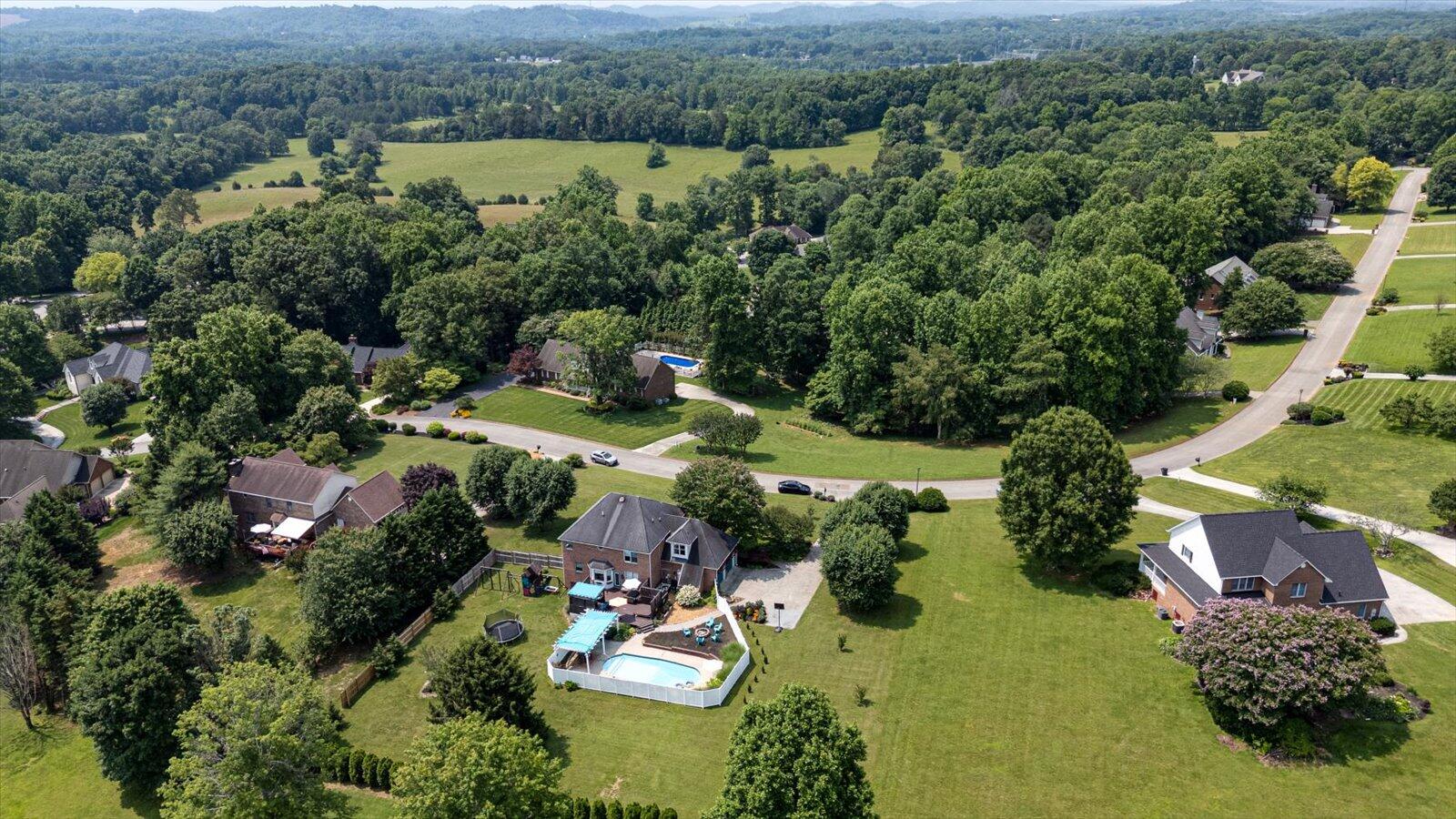2910 Kensington Street, Athens, Tennessee image 5