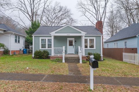 Photo of 1609 W 51st Street, Chattanooga, TN 37409 (MLS # 1526262)