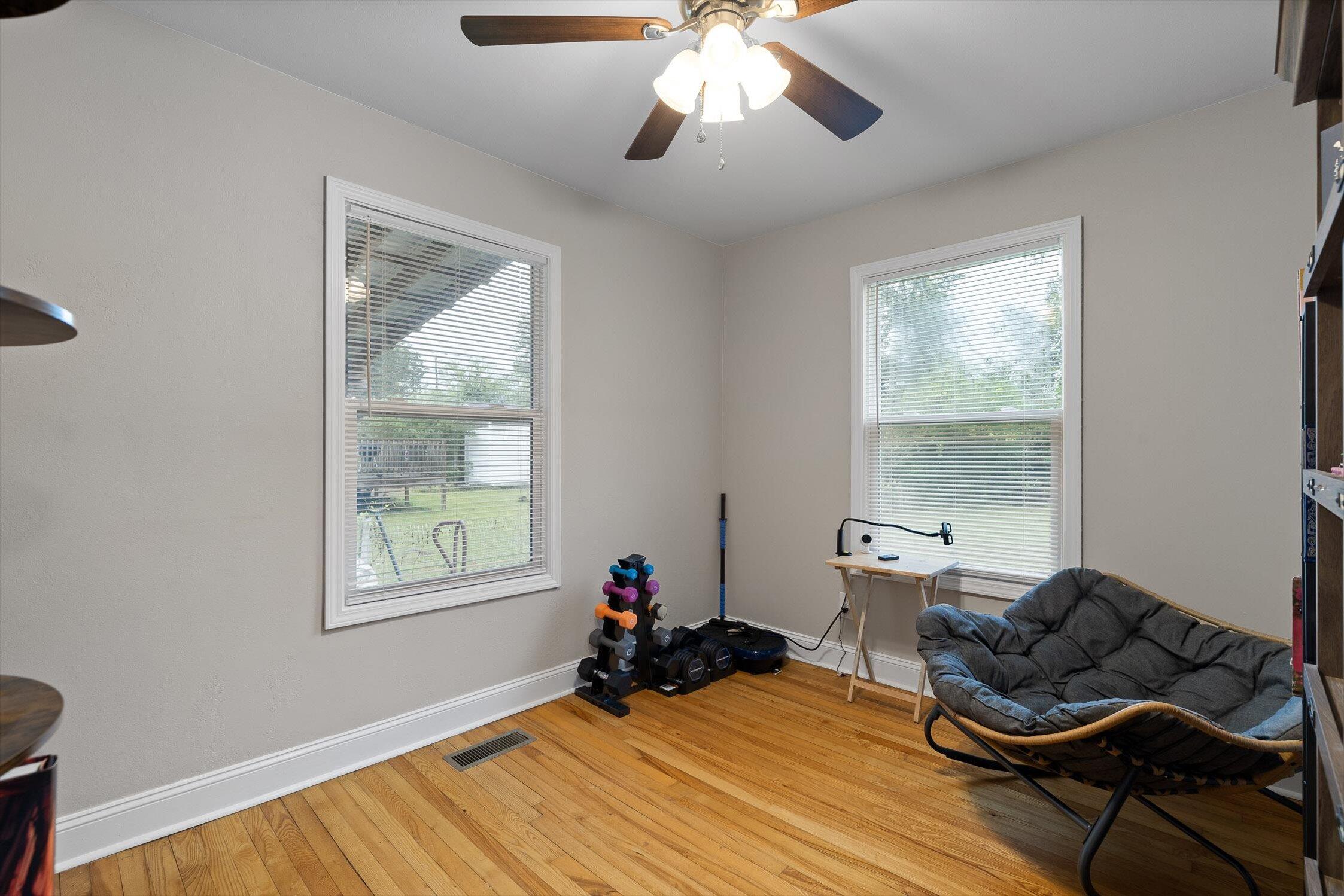 Chattanooga, Tennessee 37411, United States, 2 Bedrooms Bedrooms, ,1 BathroomBathrooms,Residential,Active,217313