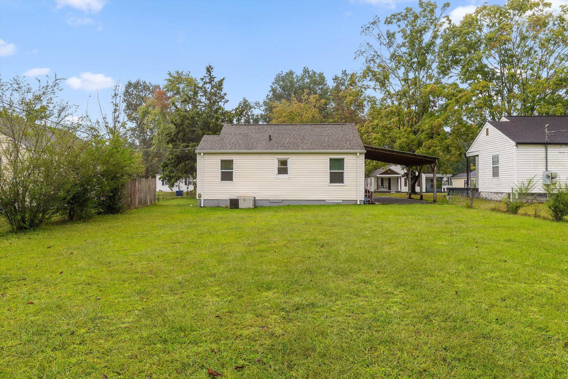 Chattanooga, Tennessee 37411, United States, 2 Bedrooms Bedrooms, ,1 BathroomBathrooms,Residential,Active,217313