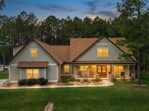 Photo of 3590 Crockett Pointe, Jasper, TN 37347 (MLS # 1530140)