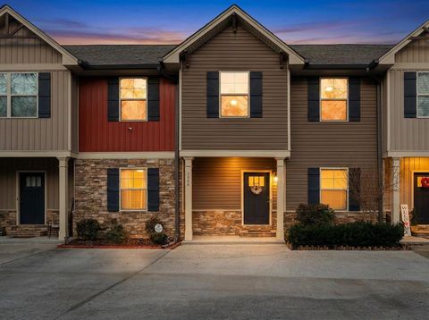 Photo of 1348 Weeks Drive NE, Cleveland, TN 37312 (MLS # 1536634)