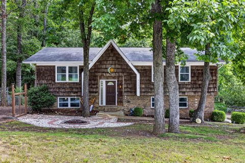 Homes For Sale - 7003 Glacier Lane<br/> Harrison, TN 37341