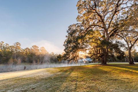 Tiny photo for 9700 Old Magnolia Road, Tallahassee, FL 32309 (MLS # 1526760)