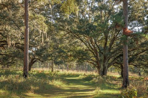 Tiny photo for 9700 Old Magnolia Road, Tallahassee, FL 32309 (MLS # 1526760)