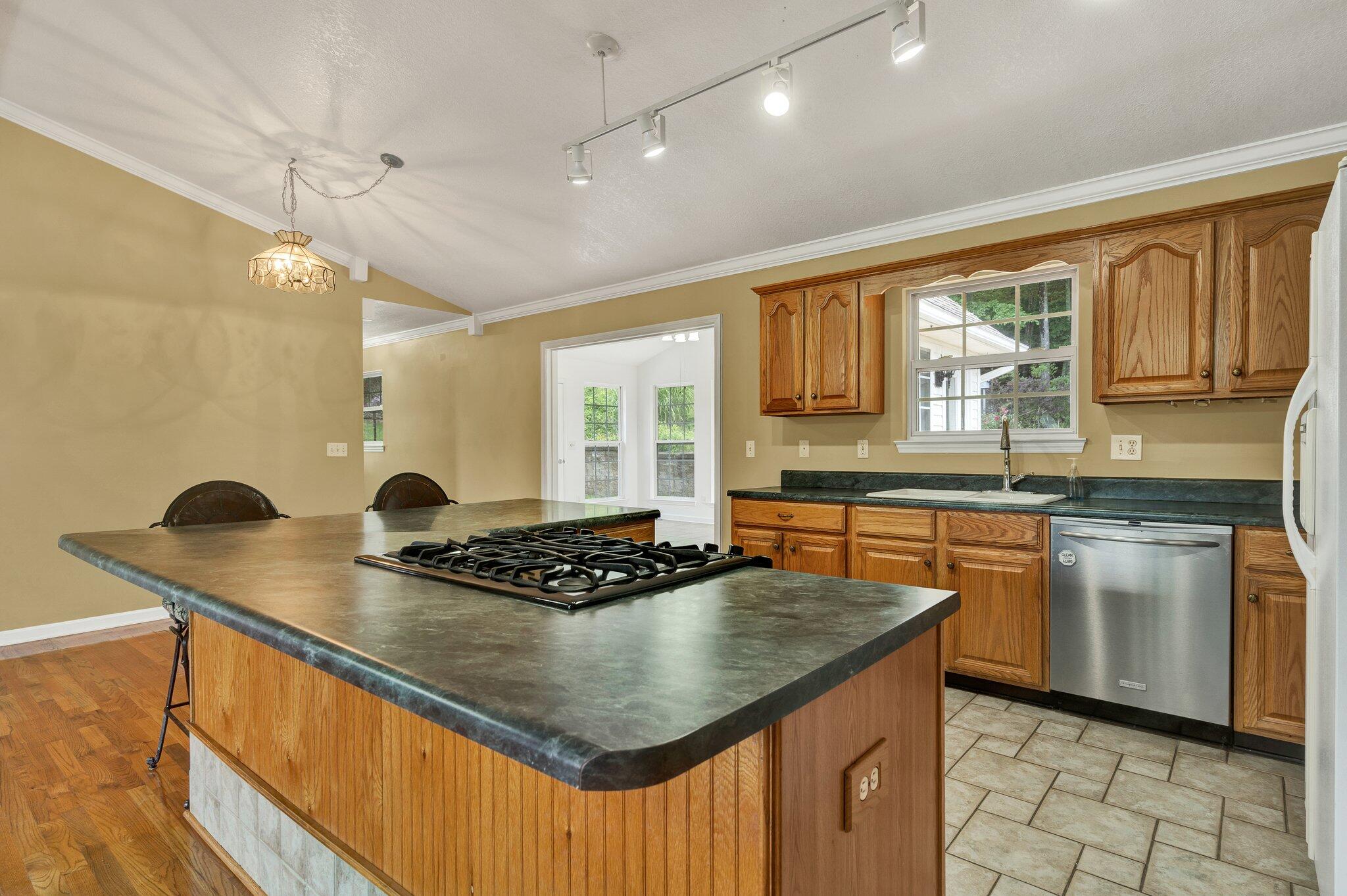 1454 Benjamin Circle, Cleveland, Tennessee image 16