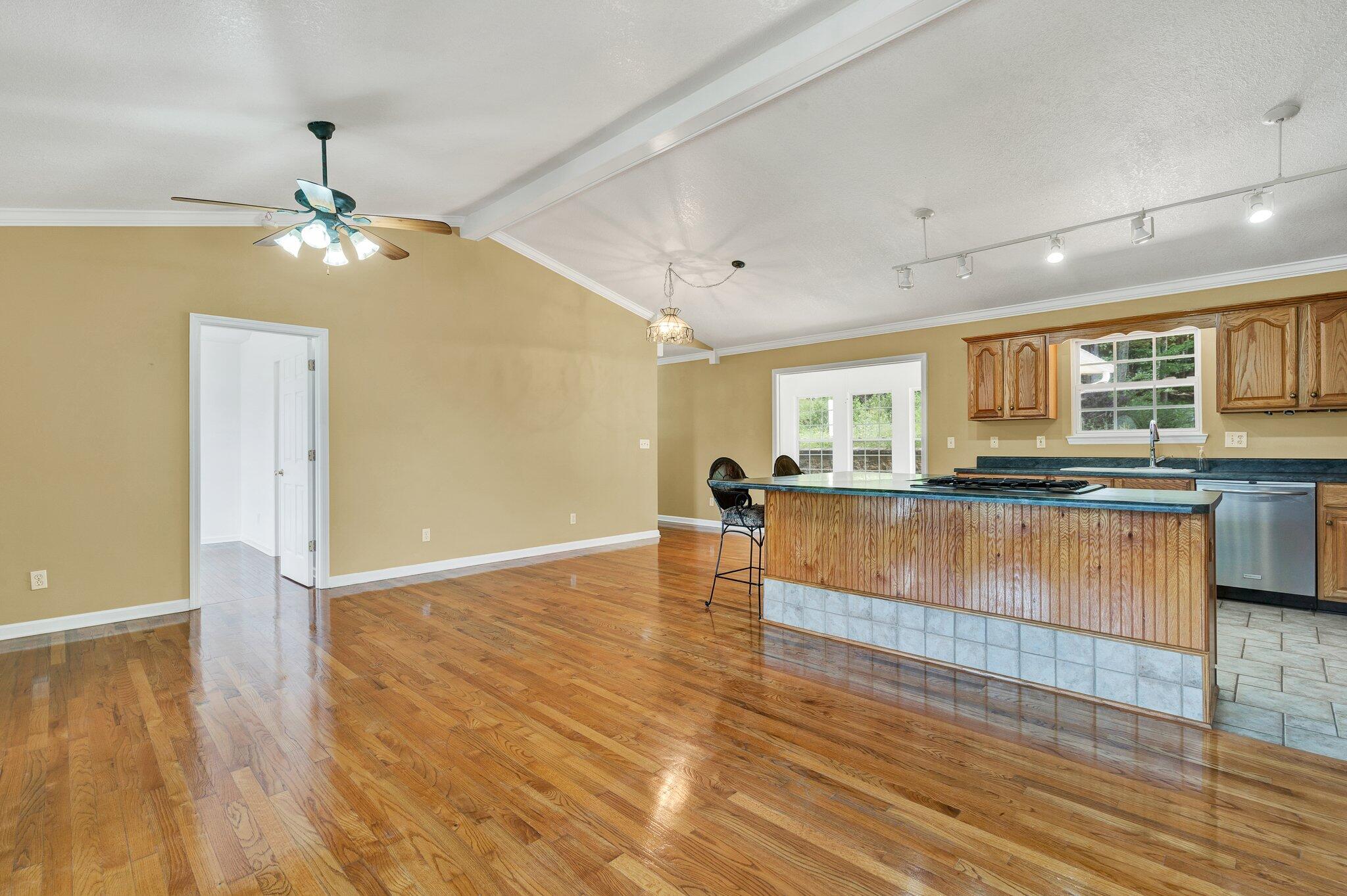 1454 Benjamin Circle, Cleveland, Tennessee image 15