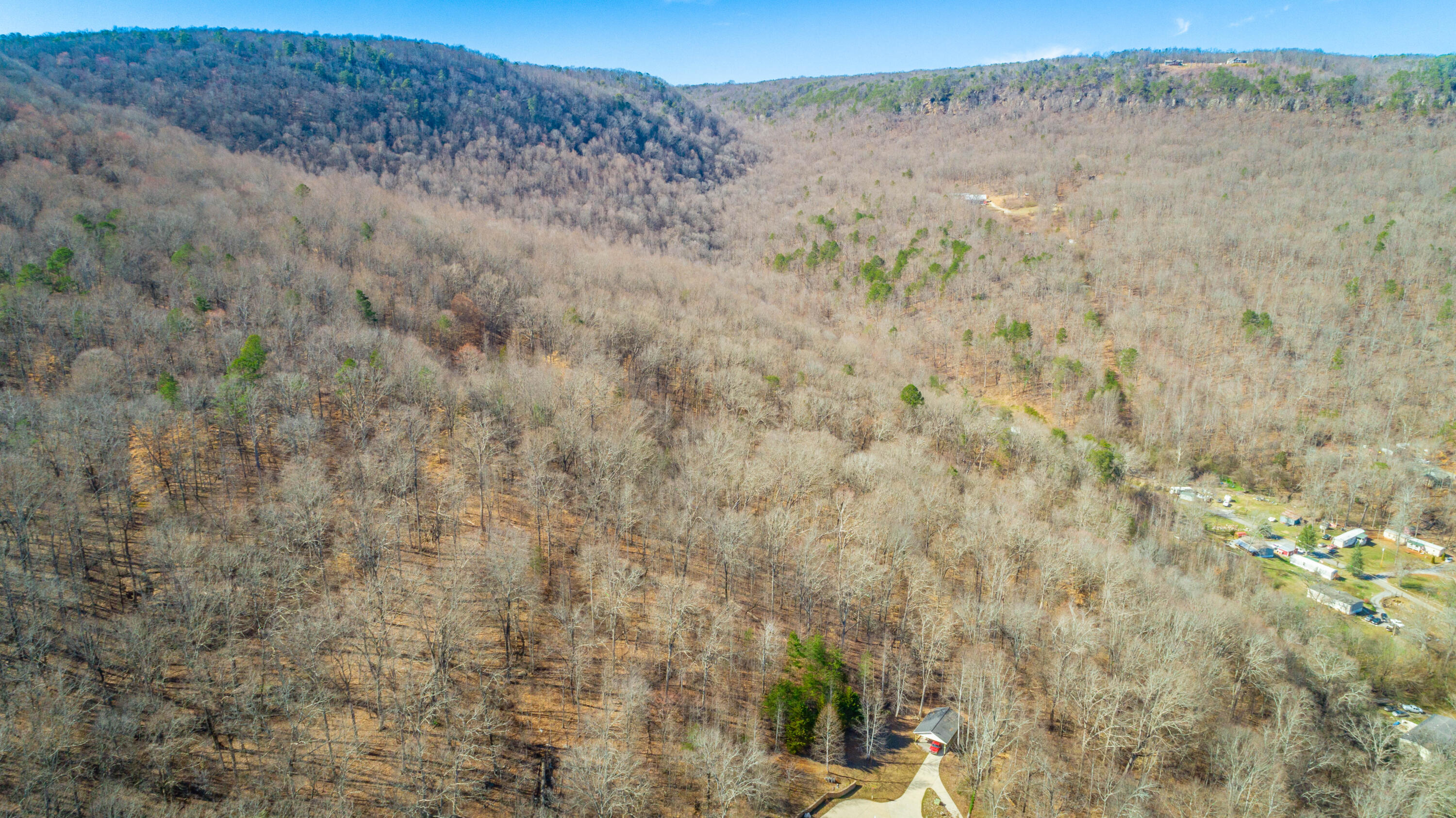 970 Water Fall Road, Sequatchie, Tennessee image 3