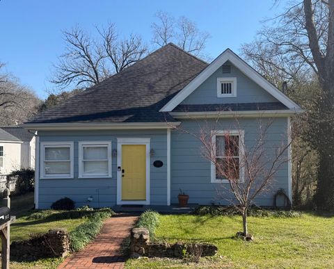 Photo of 5102 Beulah Avenue, Chattanooga, TN 37409 (MLS # 1527096)