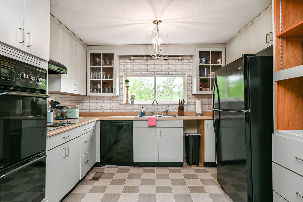 1870 Oak Street, Cleveland, Tennessee image 24