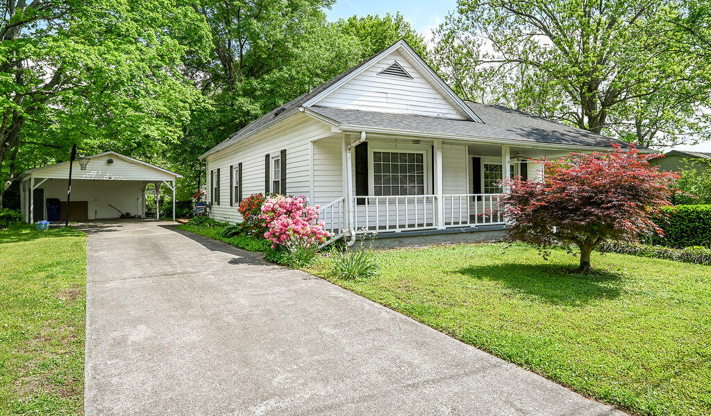 1870 Oak Street, Cleveland, Tennessee image 1