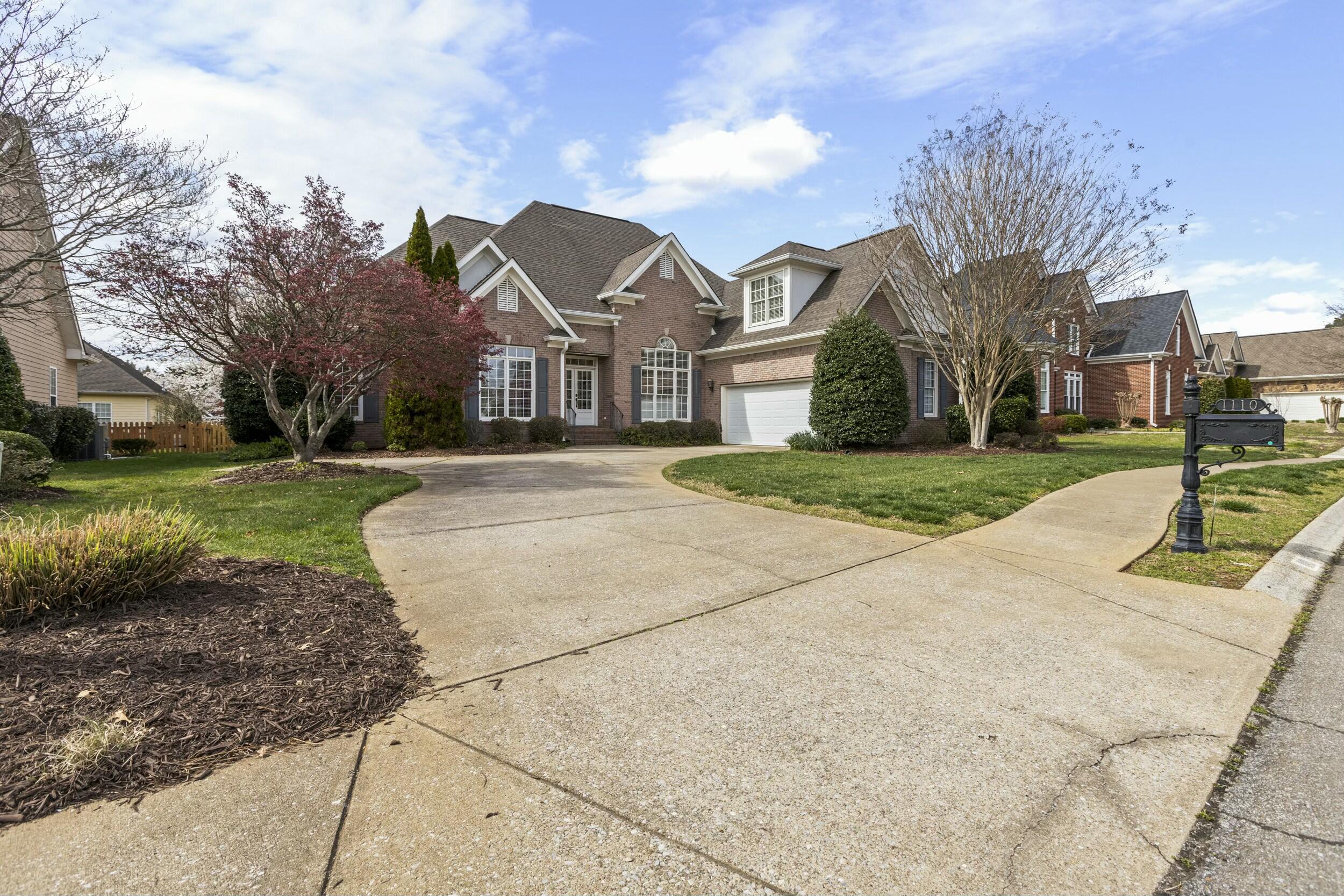 1110 Norfolk Green Circle, Chattanooga, Tennessee image 2