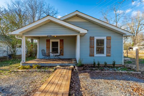 Homes For Sale - 801 Lee Avenue<br/> Rossville, GA 30741