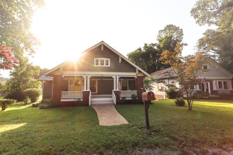 Photo of 107 Wilder Avenue, Chickamauga, GA 30707 (MLS # 1525570)