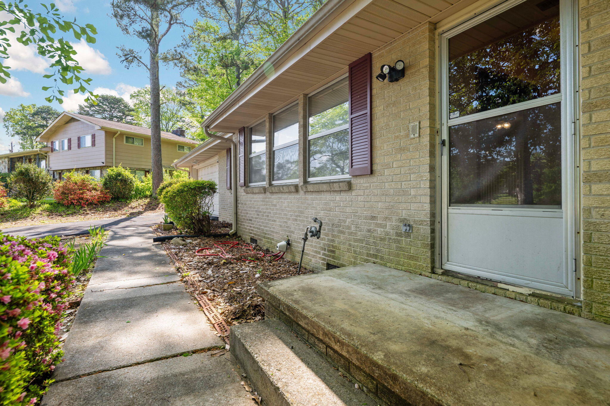 3902 Rosalind Lane, Chattanooga, Tennessee image 3
