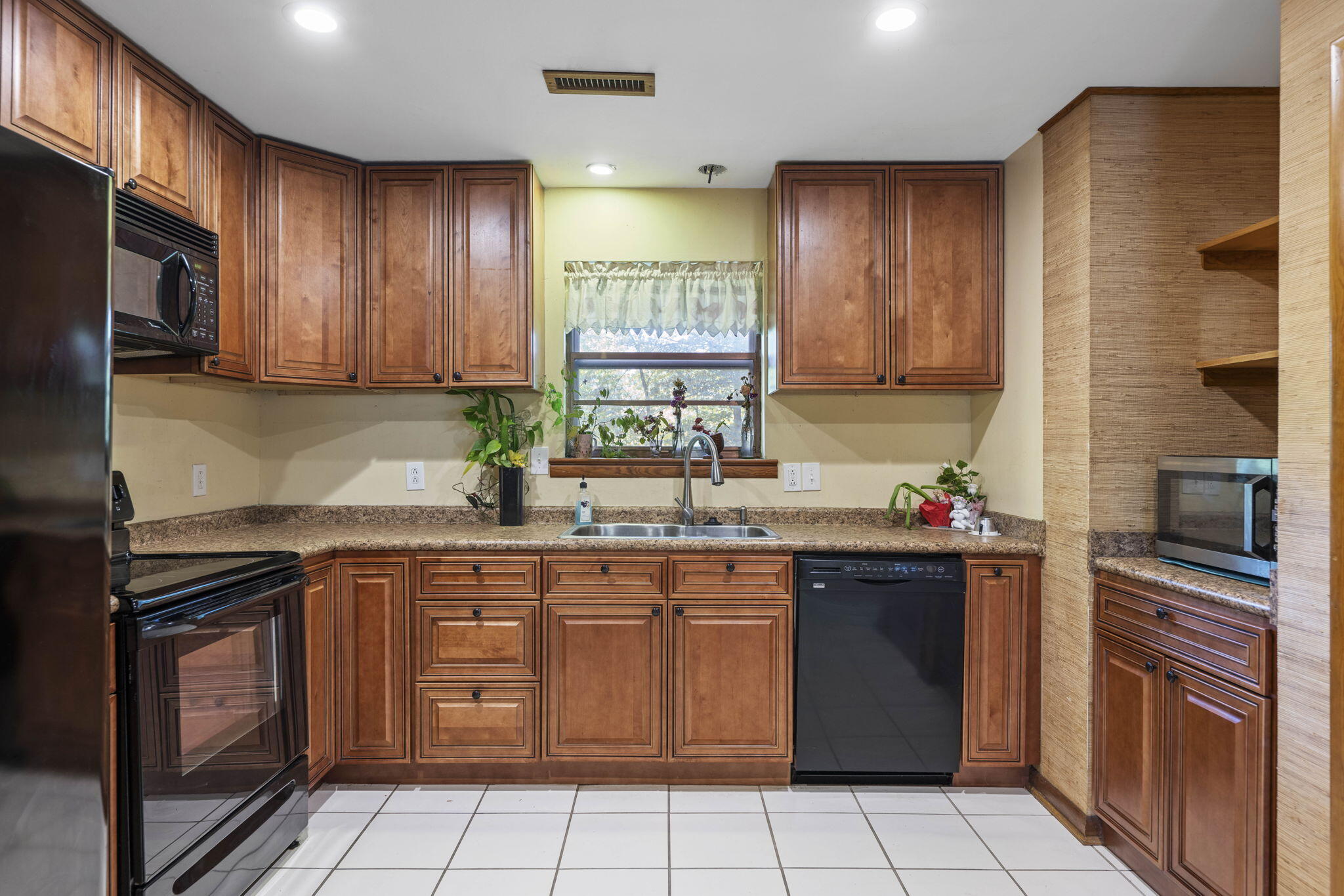 3902 Rosalind Lane, Chattanooga, Tennessee image 11