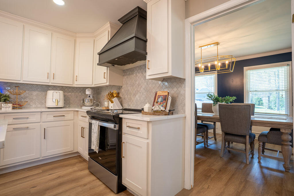 Trenton, Georgia 30752, United States, 4 Bedrooms Bedrooms, ,4 BathroomsBathrooms,Residential,Active,235327