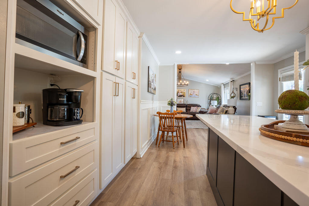 Trenton, Georgia 30752, United States, 4 Bedrooms Bedrooms, ,4 BathroomsBathrooms,Residential,Active,235327