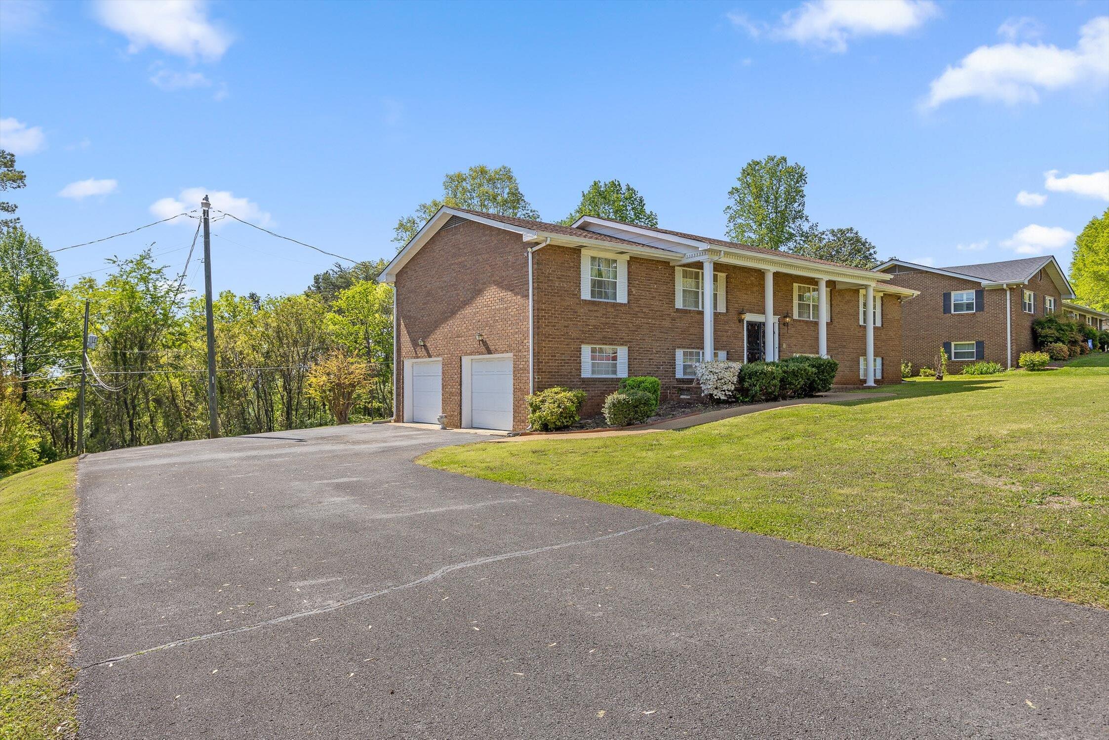304 S Mission Ridge Drive, Rossville, Georgia image 3