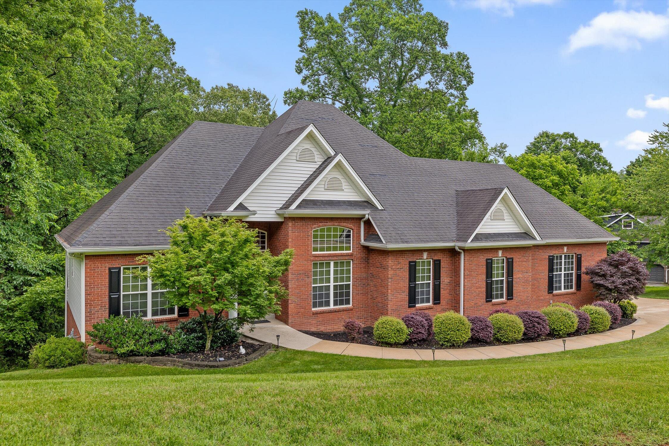 1607 Colonial Shores Drive, Hixson, Tennessee image 5