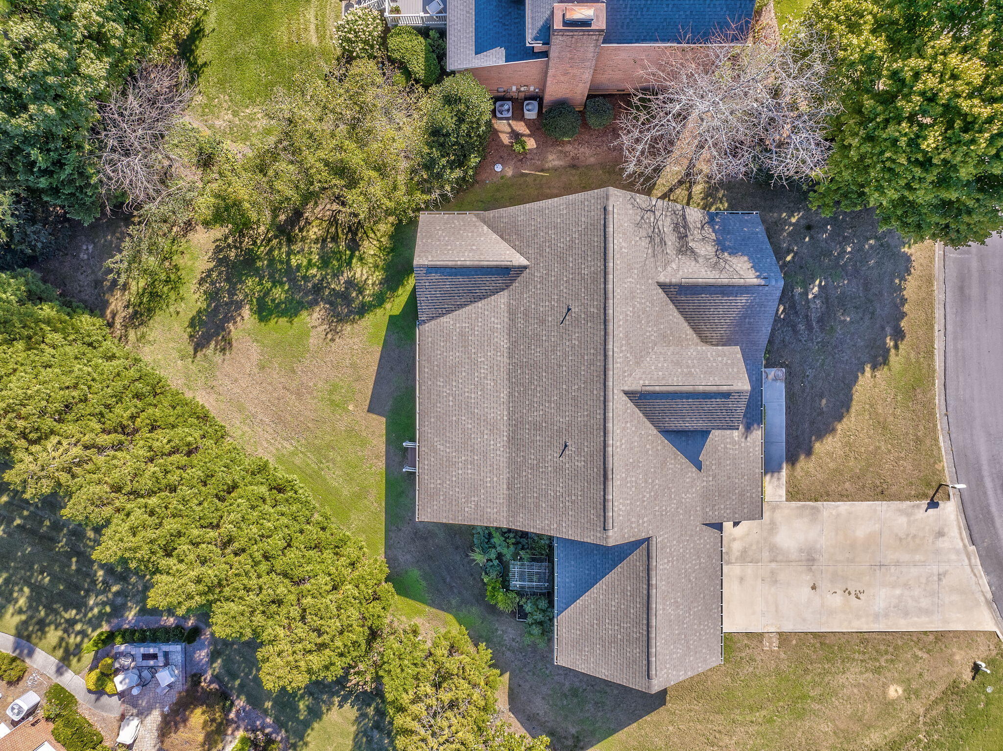 1904 Tara Place, Dalton, Georgia image 3