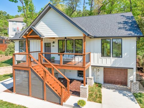 Photo of 319 Pine Ridge Road, Chattanooga, TN 37405 (MLS # 1531613)