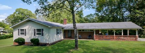 Photo of 111 Clebourne Avenue, Chickamauga, GA 30707 (MLS # 1531972)