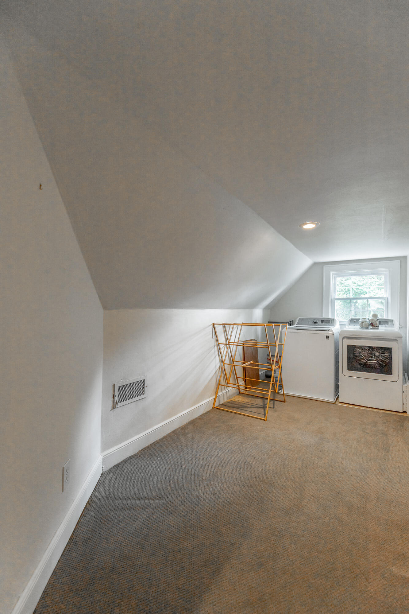 209 W Leawood Avenue, Chattanooga, Tennessee image 32