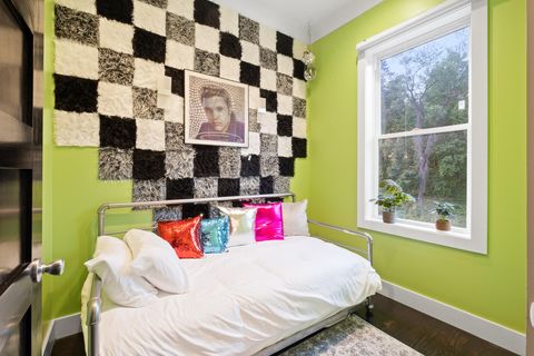 Tiny photo for 840 Dartmouth Street, Chattanooga, TN 37405 (MLS # 1527523)